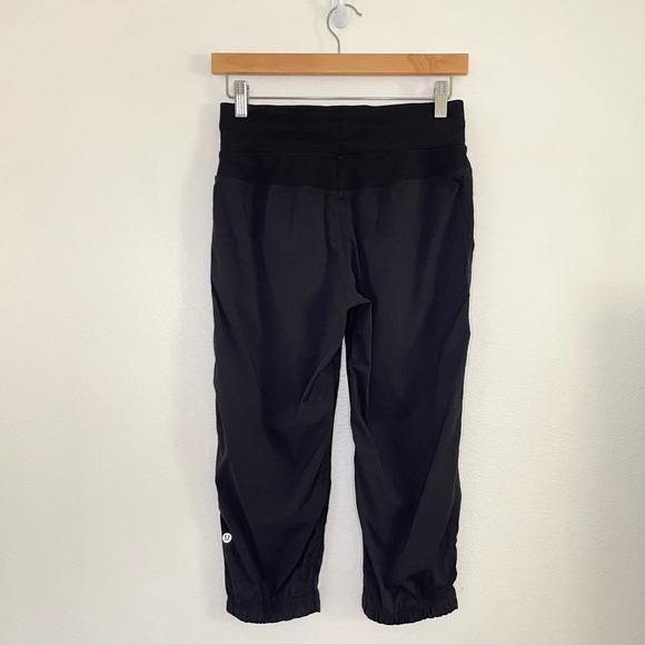 Lululemon Dance Studio Crop II 20” Unlined Lightweight Performance Pant Black 4 - Picture 6 of 16